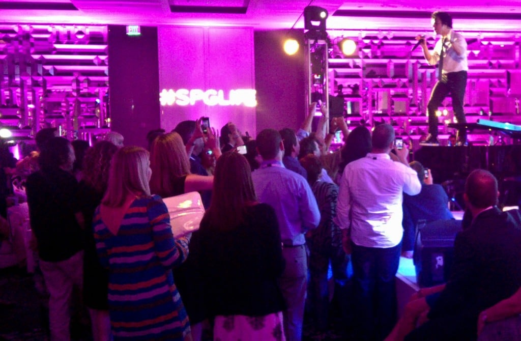 SPG members on their feet as Jamie Cullum performs Jamie Cullum performs for SPG