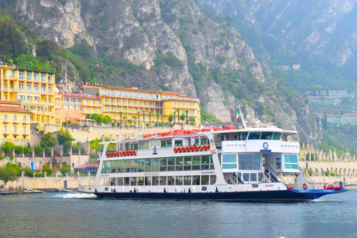forget-lake-como-limone-sul-garda-is-everything-an-italian-lake-town