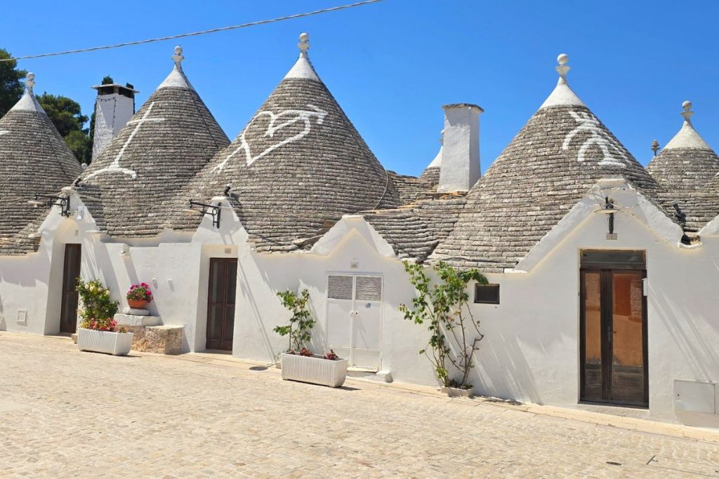 Alberobello Trulli Houses Puglia Italy