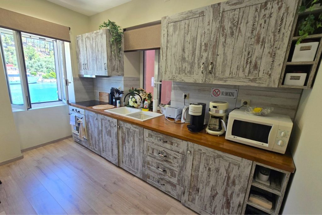 Captains Bridge Apartment Paxos Greece