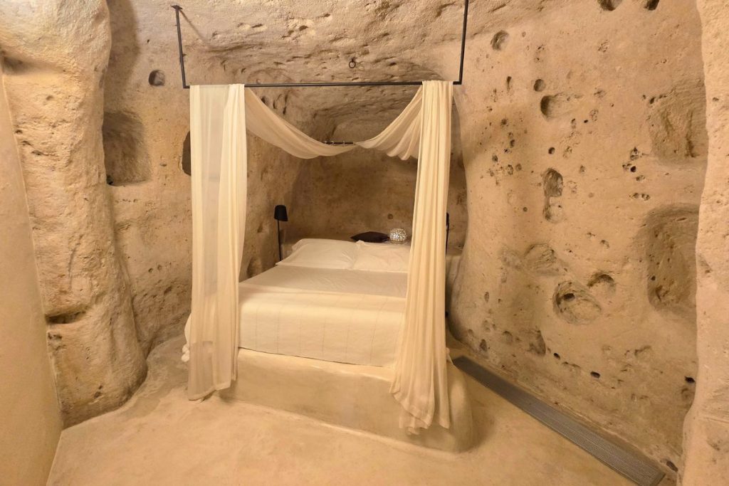 Sant Angelo Cave Suite Bedroom Matera Italy