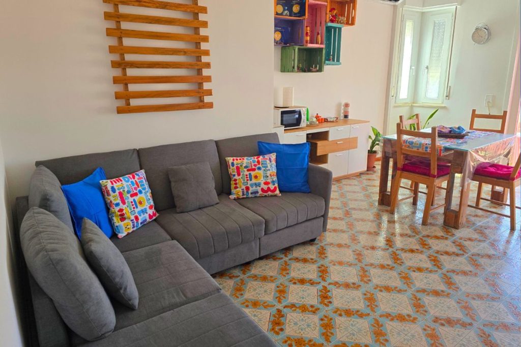 Tinkys House Apartment Cefalu Italy