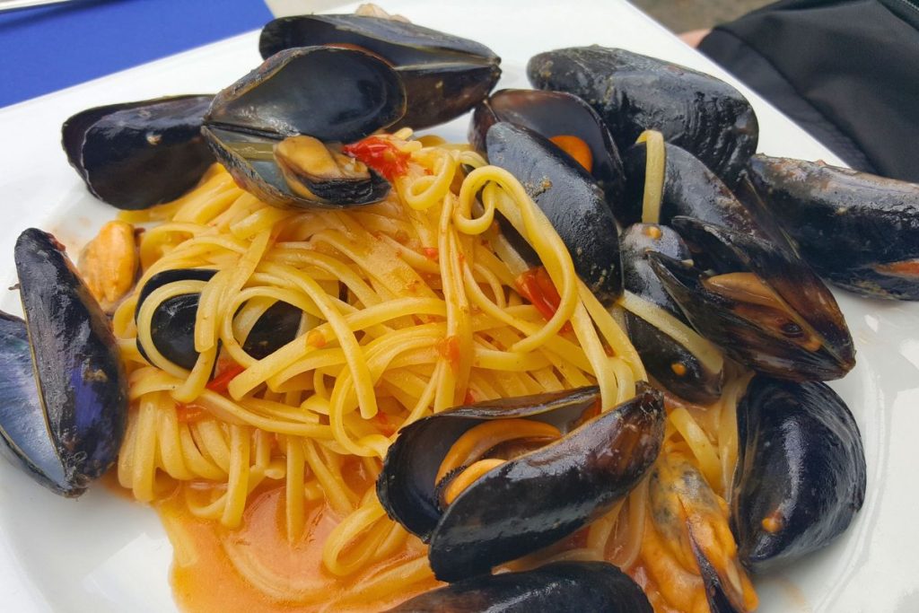 Linguine with Mussels Procida Italy